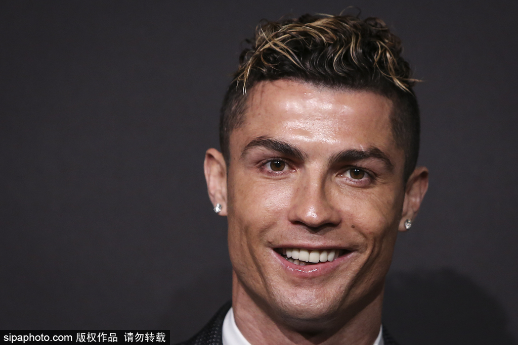 否在锦标中 否在锦标中